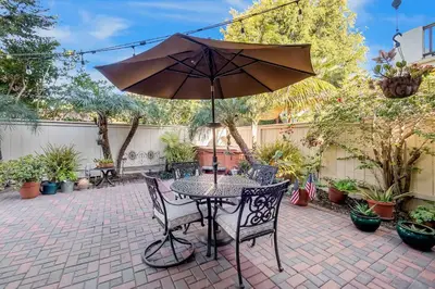 Gallery image of Cozy Beach Retreat-La Jolla CA in San Diego