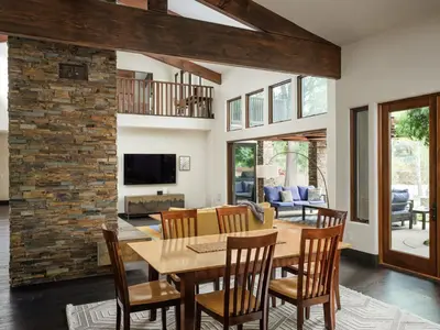a dining room with a table and chairs at Private Resort in Lake Hodges in Escondido
