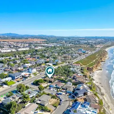 Walk To Beach - BBQ - Fire Pit - Outdoor Dining