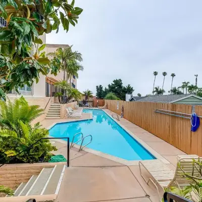 Condo Near Hospitals and half Mi to Mission Bay!