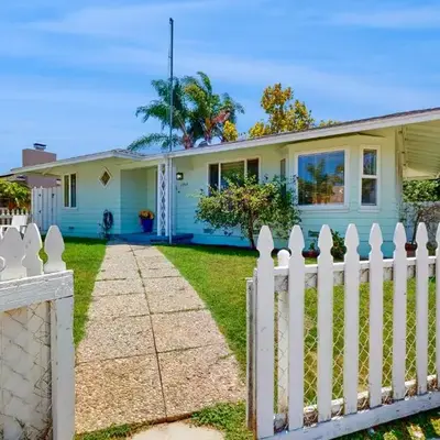 Blue Oasis Cozy Home