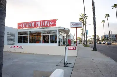 a restaurant on the side of a street at King Suite - Steps to Beach & Close to Pier in Oceanside