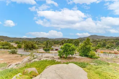 a view of a park with rocks and trees at 2 Mi to Lake Poway Mtn-View Escape with Patio! in Poway