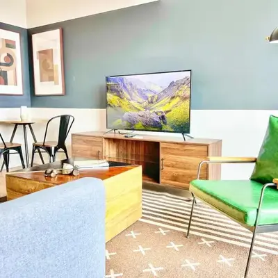 Urban Oasis w Rooftop Views Heart of San Diego