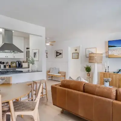 Jewell Street Gem - 3 properties in 1