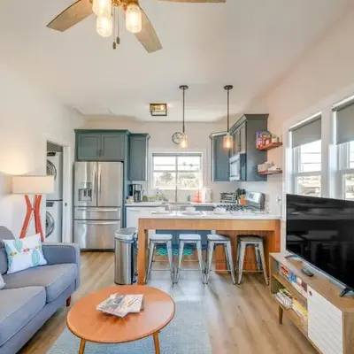 San Diego Guest House Apartment with Patio and Hot Tub