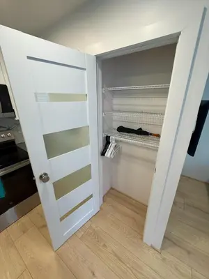 a room with a closet with a door open at Casita San Diego in San Diego