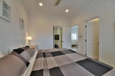 a bedroom with a large bed in a room at 1000#5 Premier Modern Home w View, Parking, and AC in Newport Beach