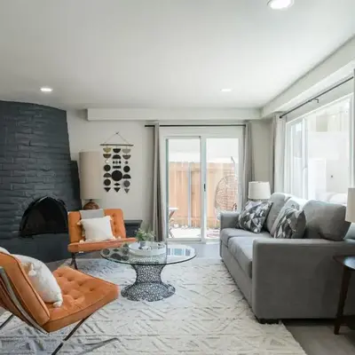 The Rosemont III - La Jolla Luxury