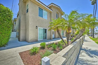 Gallery image of Oceanside Retreat with Balcony - Walk to Beach! in Oceanside