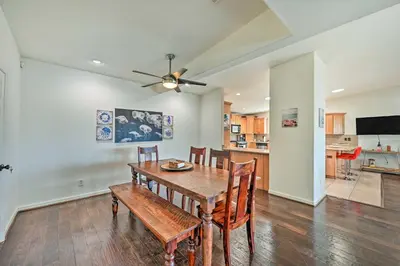 Gallery image of Oceanside Retreat with Balcony - Walk to Beach! in Oceanside