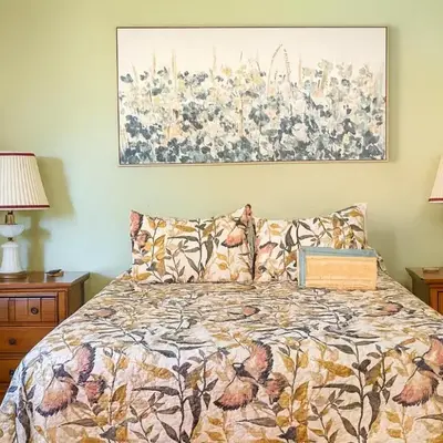 Meadow Harvest Suite with TV and private bathroom